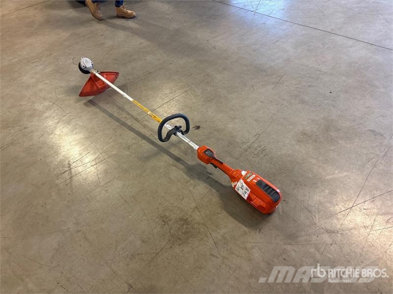 Husqvarna 520iLX Electric String Trimmer Sonstige Landmaschinen