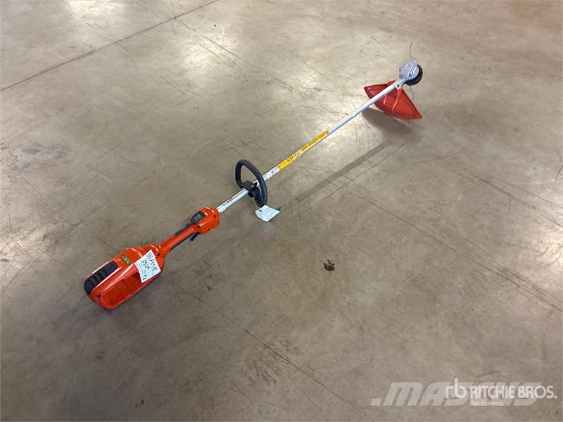 Husqvarna 520iLX Electric String Trimmer Sonstige Landmaschinen