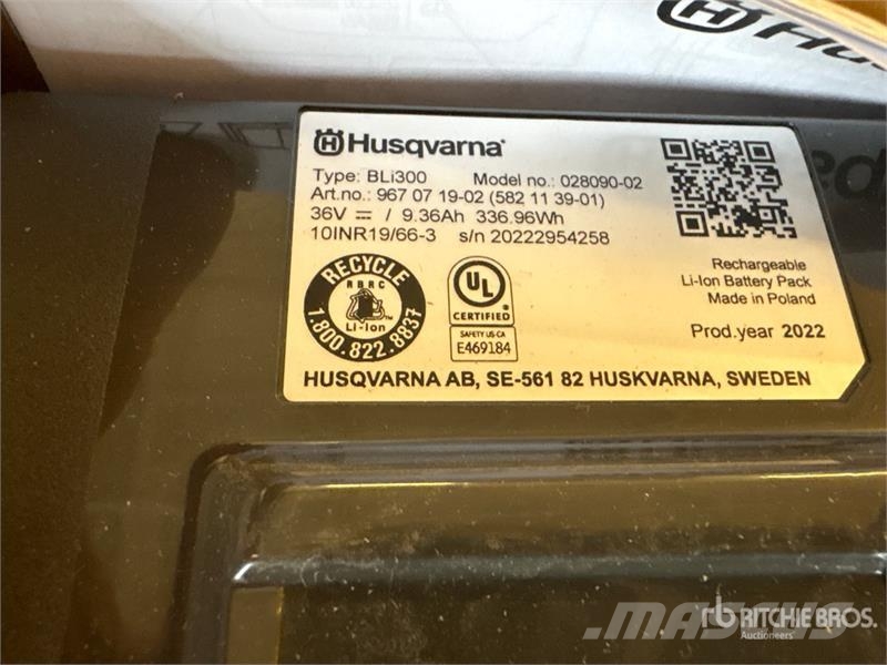 Husqvarna BLi300 Battery Outros componentes