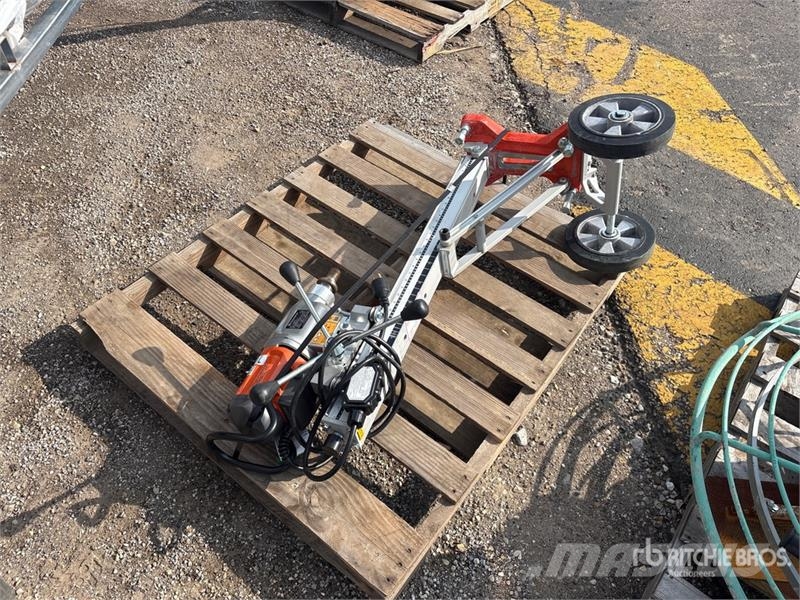 Husqvarna DM400 Core Drill Outros equipamentos perfuração