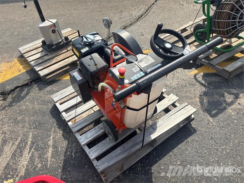 Husqvarna FS400LV Serrarias