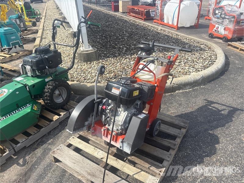 Husqvarna FS400LV Fűrészgépek