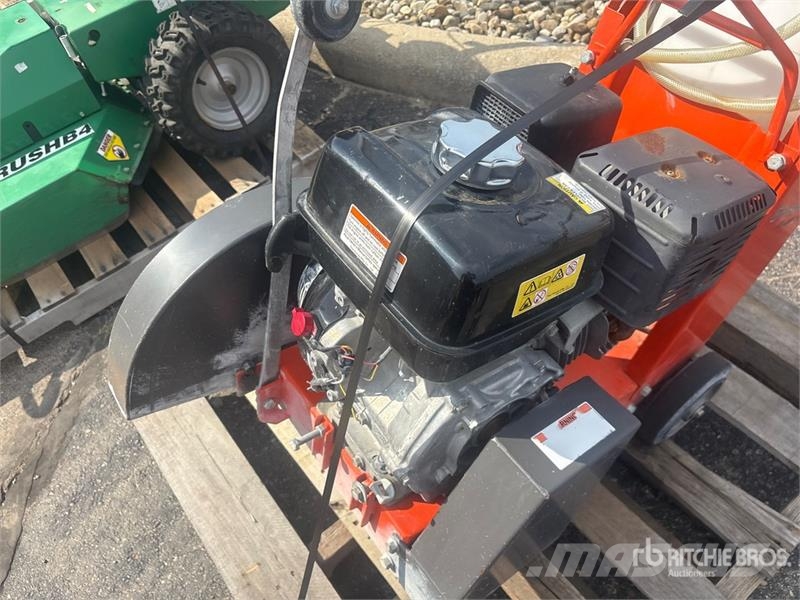 Husqvarna FS400LV Fűrészgépek