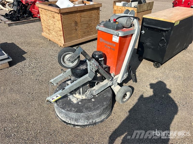 Husqvarna PG820RC Electric Concrete Grinder Фрезерні і шліфувальні верстати