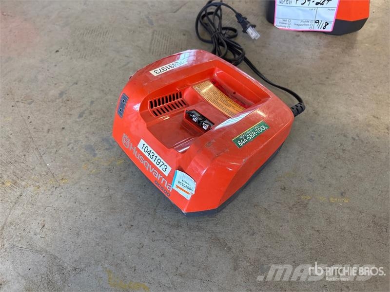 Husqvarna QC500 Battery Charger Andet tilbehør