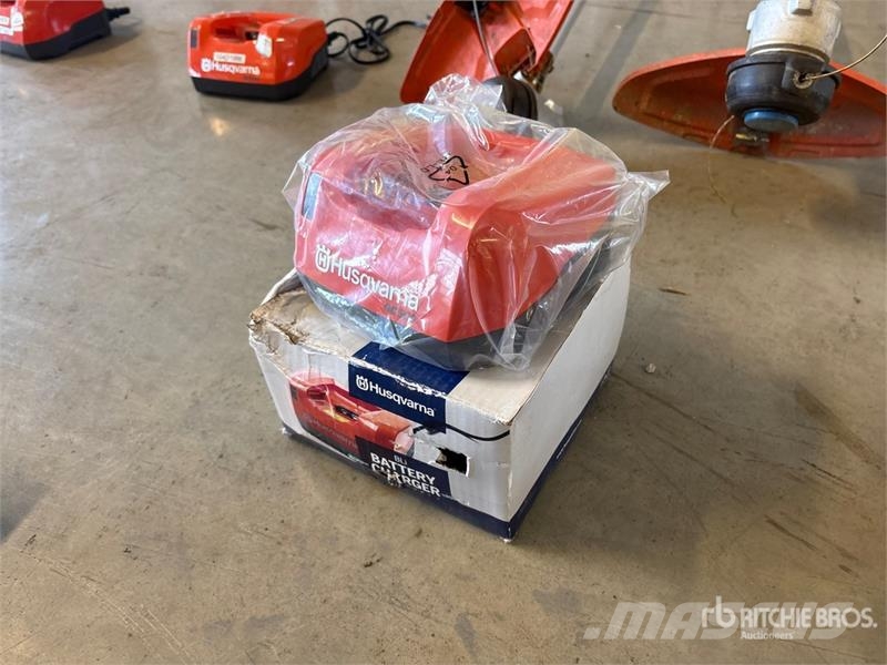 Husqvarna QC500 Charger Outros componentes