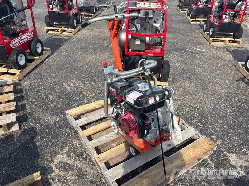 Husqvarna Walk-Behind Saw Serrarias