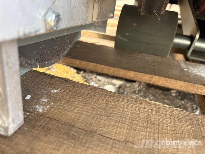 Husqvarna X2000 Walk-Behind Saw Serrarias