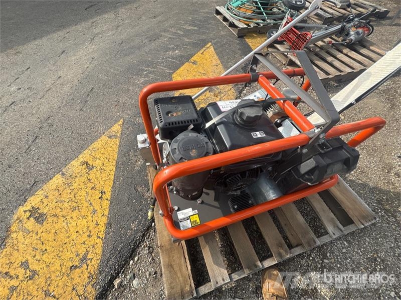 Husqvarna X2000 Walk-Behind Saw Serrarias