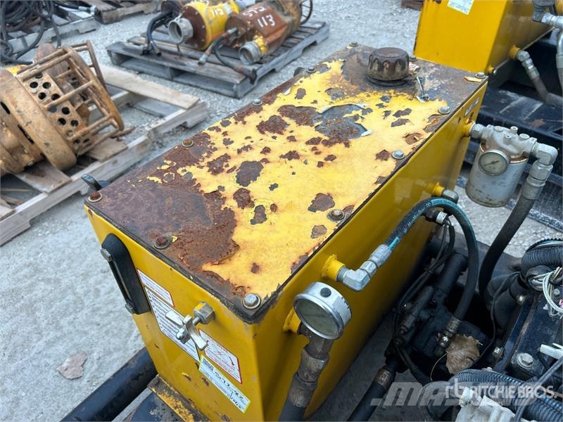  Hydra-Tech 8HT35DVY Hydraulic Power Pack Hidrauliskie pāļu āmuri
