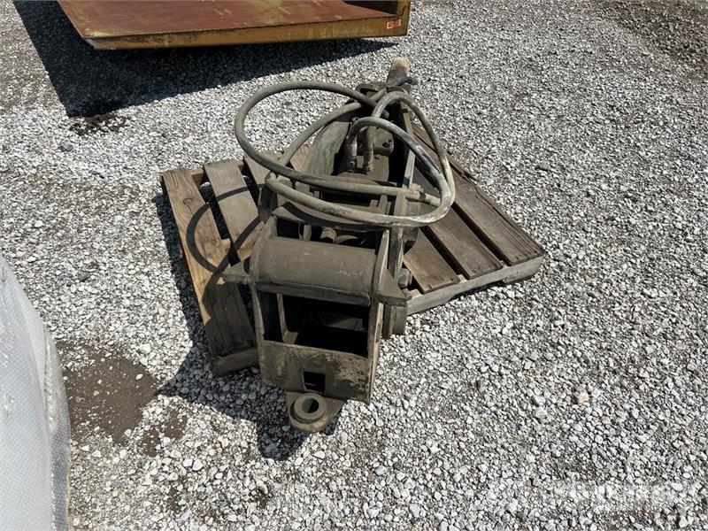  Hydraulic Breaker 破碎锤