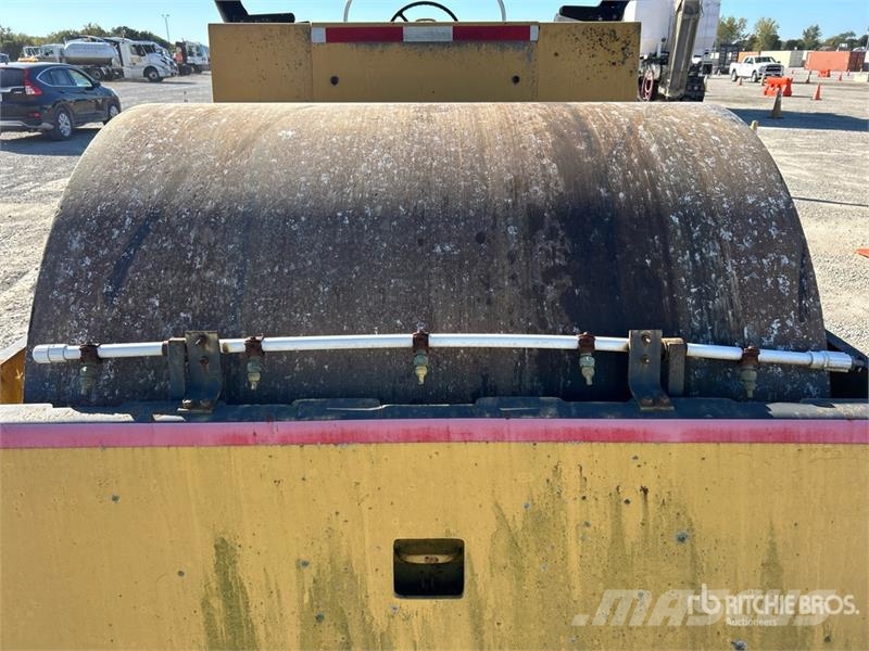 Hyster C350D Double Drum Roller مداحل ثنائية الاسطوانة