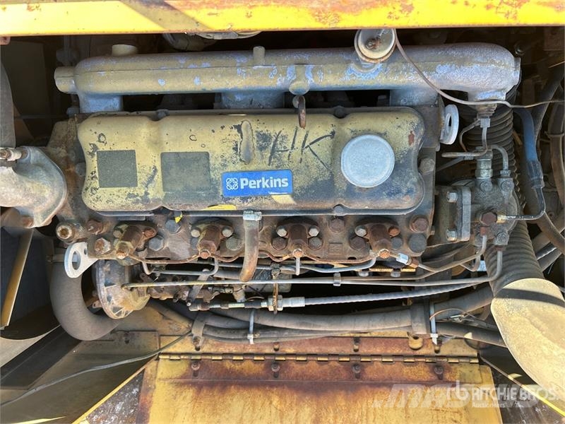 Hyster C350D Double Drum Roller مداحل ثنائية الاسطوانة