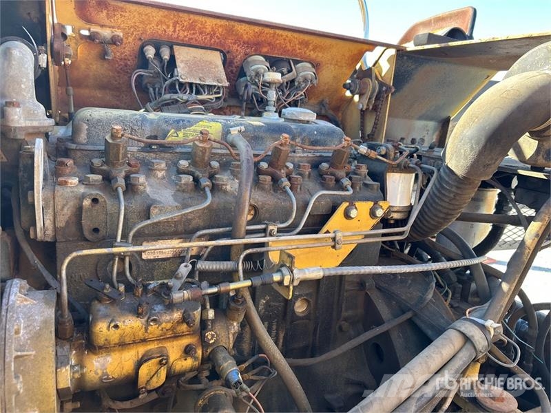 Hyster C350D Double Drum Roller مداحل ثنائية الاسطوانة