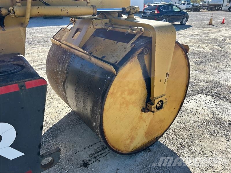 Hyster C350D Double Drum Roller مداحل ثنائية الاسطوانة