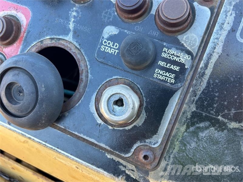 Hyster C350D Double Drum Roller مداحل ثنائية الاسطوانة