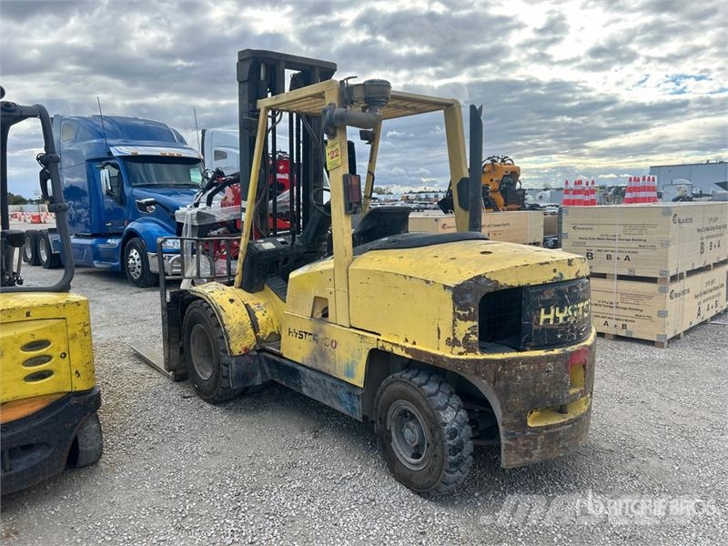 Hyster H100XM 9150 lb Pneumatic Tire Forklift Autokrāvēji - citi