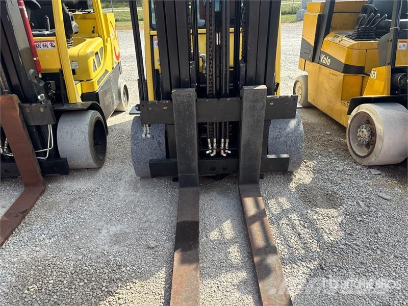 Hyster S120FT-PRS 9000 lb Cushion Tire Forklift Autokrāvēji - citi