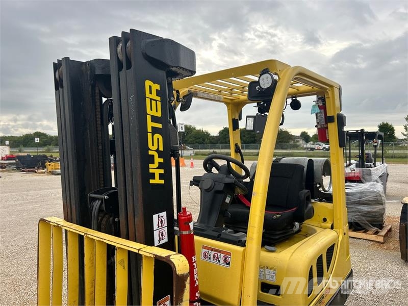 Hyster S50FT 4700 lb Cushion Tire Forklift Gaffeltrucker - Annet