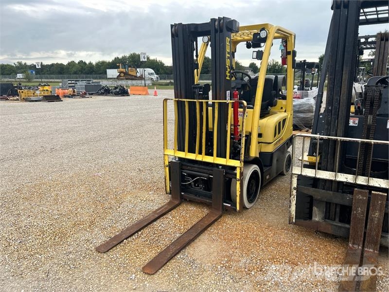 Hyster S50FT 4700 lb Cushion Tire Forklift Gaffeltrucker - Annet