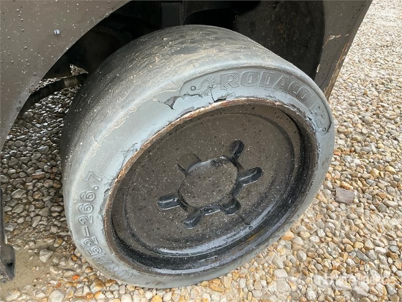 Hyster S50FT 4750 lb Cushion Tire Forklift Iné