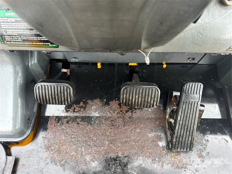 Hyundai 25L-7A 5000 lb Pneumatic Tire Forklift 그 외 지게차