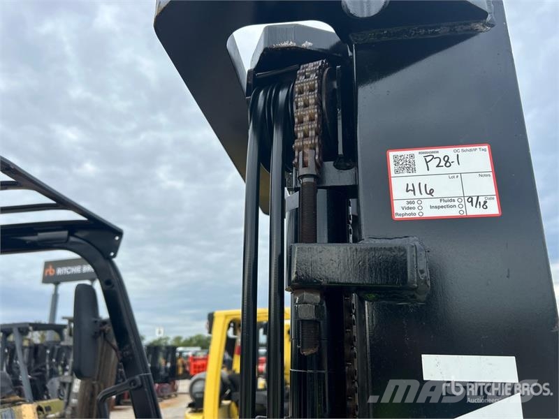Hyundai 25L-7A 5000 lb Pneumatic Tire Forklift 그 외 지게차