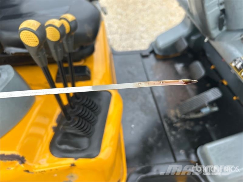 Hyundai 25L-7A 5000 lb Pneumatic Tire Forklift 그 외 지게차