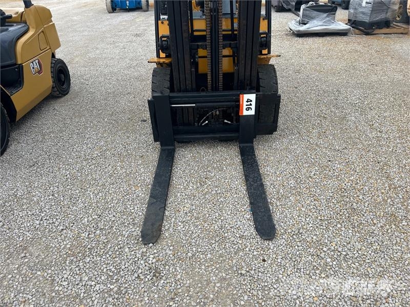 Hyundai 25L-7A 5000 lb Pneumatic Tire Forklift 그 외 지게차