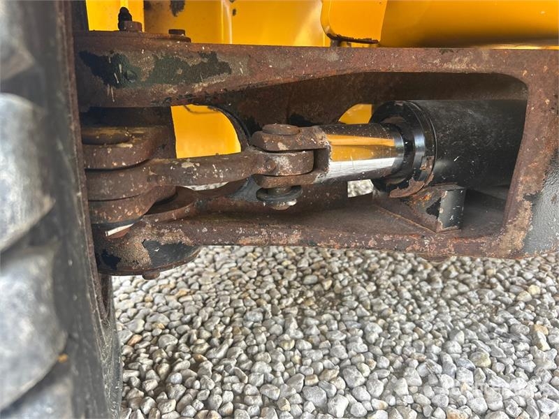 Hyundai 25L-7A 5000 lb Pneumatic Tire Forklift 그 외 지게차
