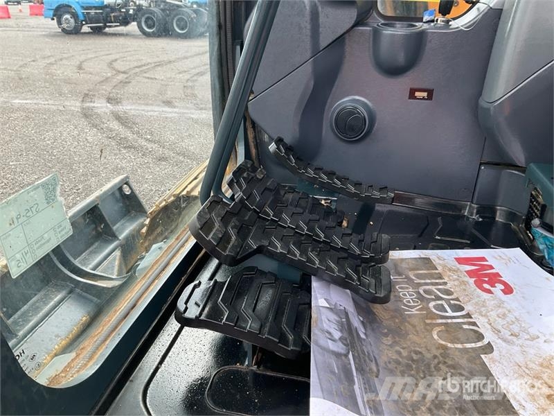 Hyundai HX145A CR Tracked Excavator Bageri guseničari