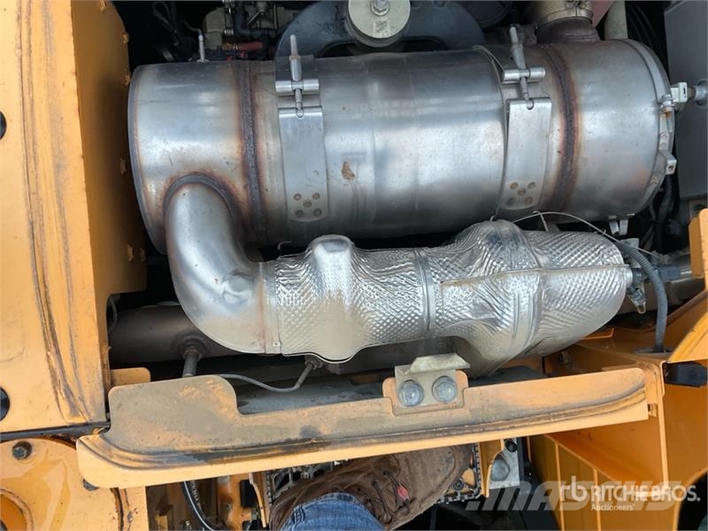 Hyundai HX145LCR Εκσκαφείς με ερπύστριες