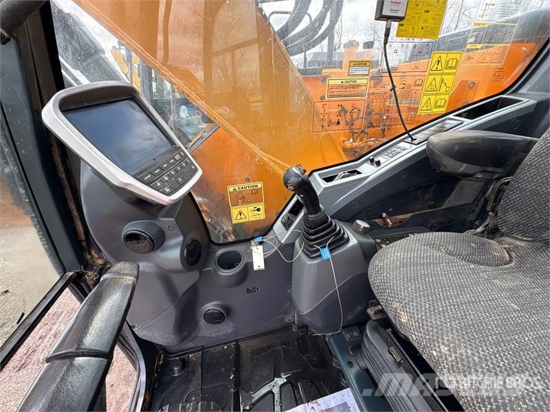 Hyundai HX145LCR Εκσκαφείς με ερπύστριες