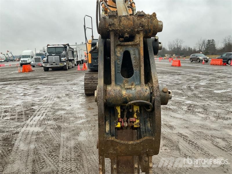 Hyundai HX145LCR Beltegraver