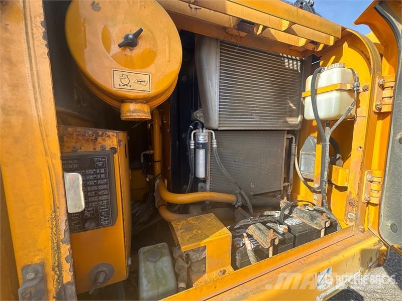 Hyundai R140LC-7 Tracked Excavator Pelle sur chenilles