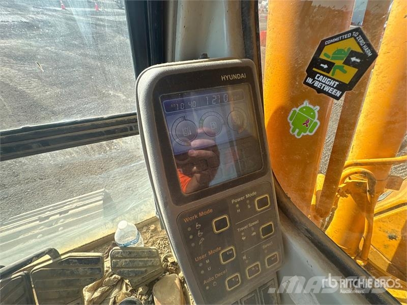 Hyundai R140LC-7 Tracked Excavator Pelle sur chenilles