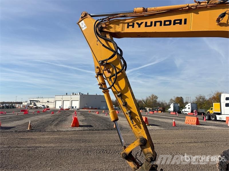 Hyundai R140LC-7 Tracked Excavator Pelle sur chenilles