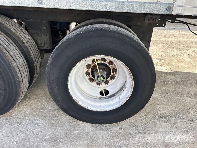 Hyundai V12530152-AJS Remorque Fourgon
