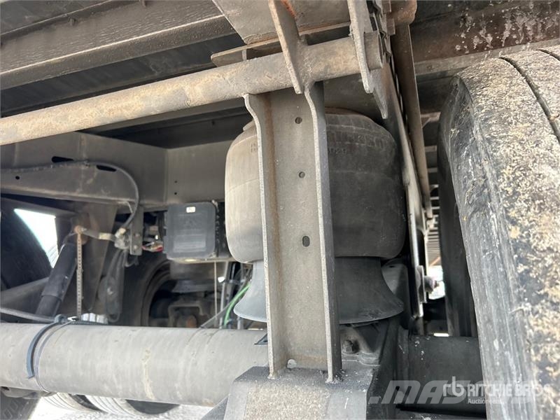 Hyundai VC2530152-AJS Prikolice zabojniki