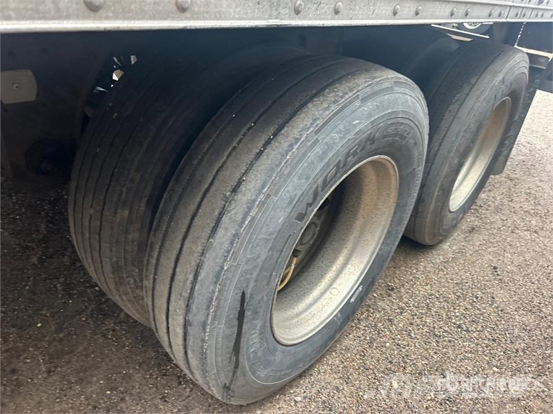 Hyundai VI2530152-AJS Furgons