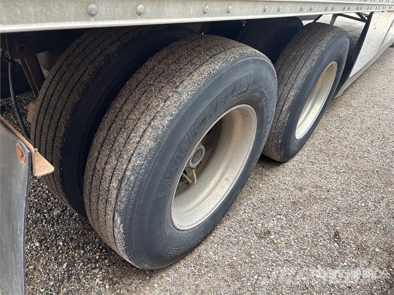 Hyundai VI2530152-AJS Причепи-фургони