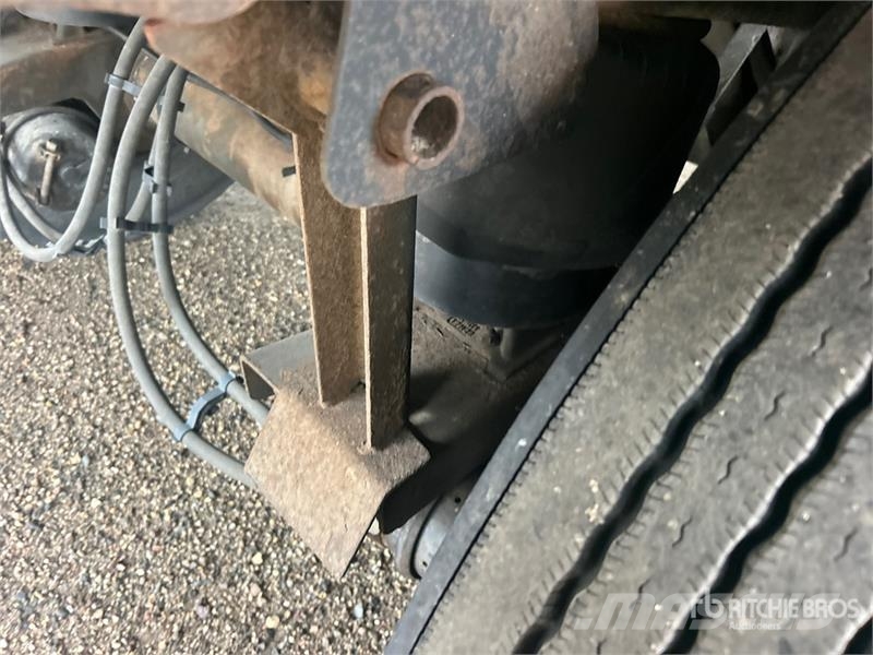 Hyundai VI2530152-AJS مقطورات ذات هيكل صندوقي