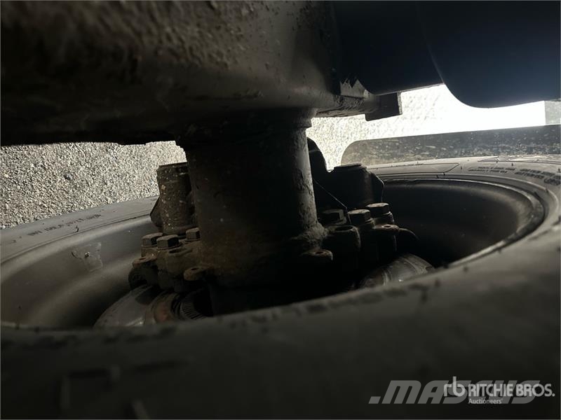Hyundai VI2530152-AJS مقطورات ذات هيكل صندوقي