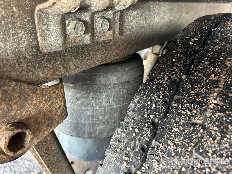 Hyundai VI2530152-AJS مقطورات ذات هيكل صندوقي