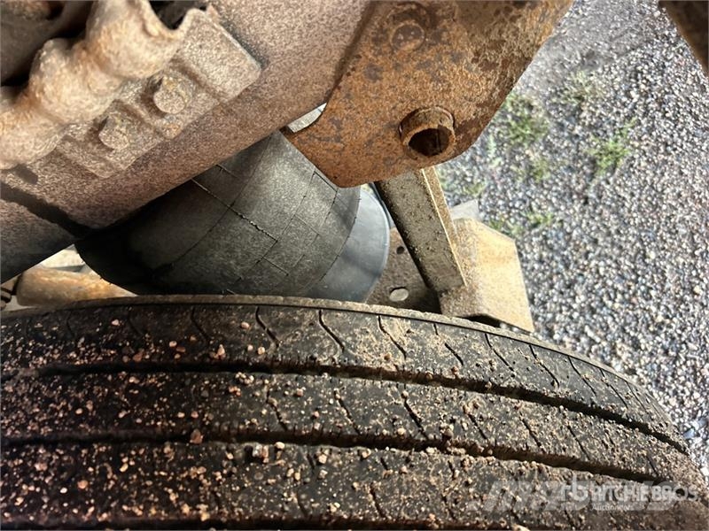 Hyundai VI2530152-AJS مقطورات ذات هيكل صندوقي