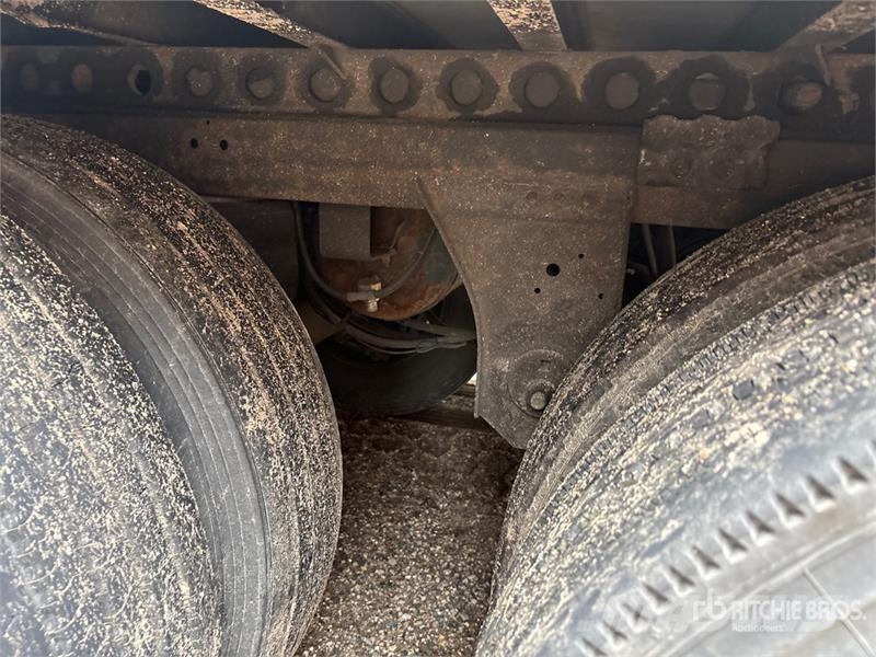 Hyundai VR2530152-AS Piekabes ar temperatūras kontroli