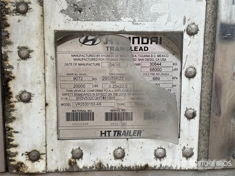 Hyundai VR2530152-AS Piekabes ar temperatūras kontroli