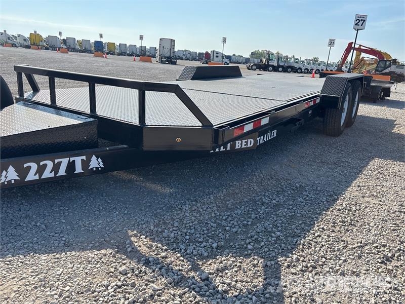 Industrias America 227T 22 ft T/A Tilt Deck Trailer Mélybölcsős