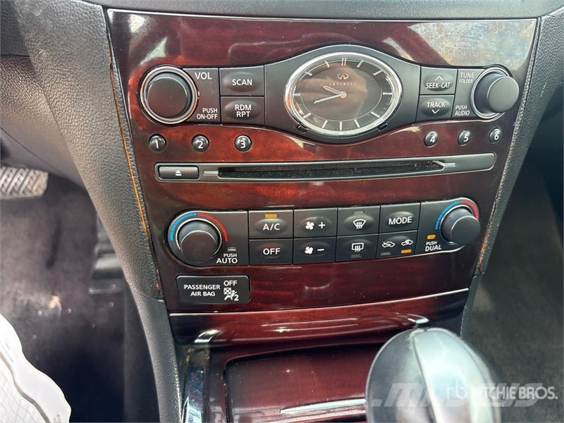 Infiniti G37 Automobile Lengvieji automobiliai