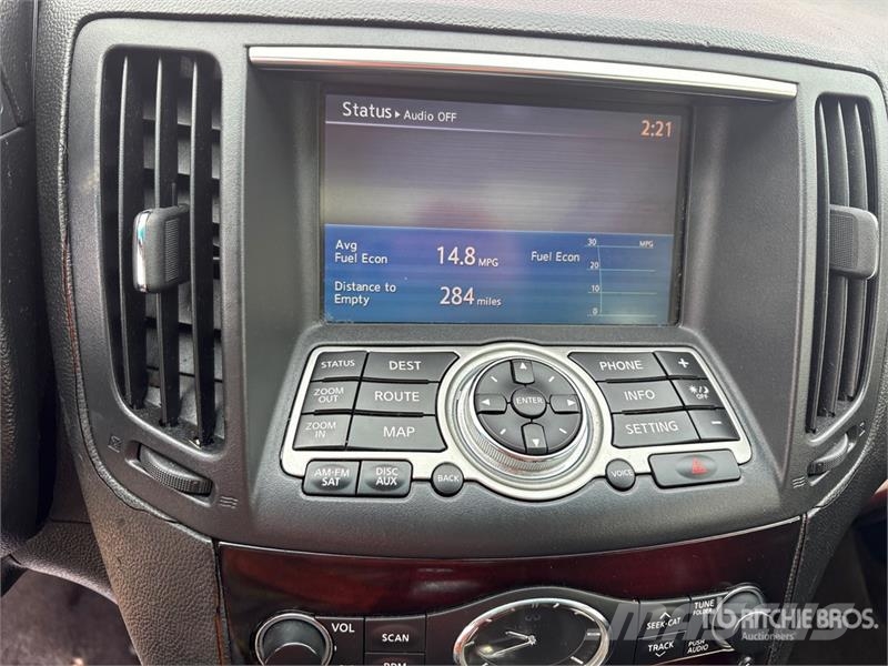 Infiniti G37 Automobile Lengvieji automobiliai